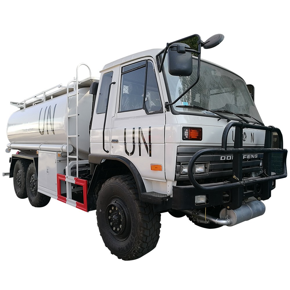Camion di carburante Dongfeng 6 * 6