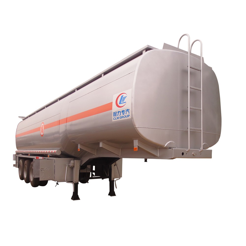 50 semirimorchi cisterna per carburante M3